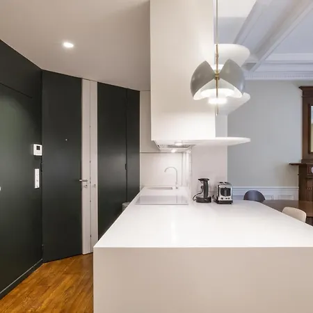 Pick A Flat's Apartment- Rue Nelaton アパート